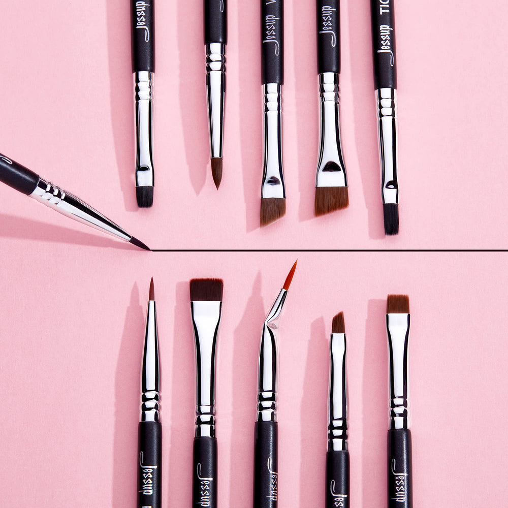 Jessup brushes with durable silver ferrules protect hairs and enhance texture