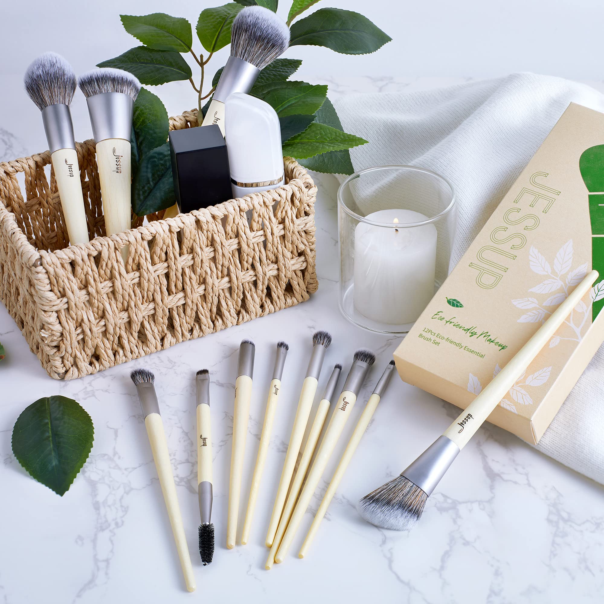 Jessup vegan makeup brush set eyeshadow brush for smooth color blend.