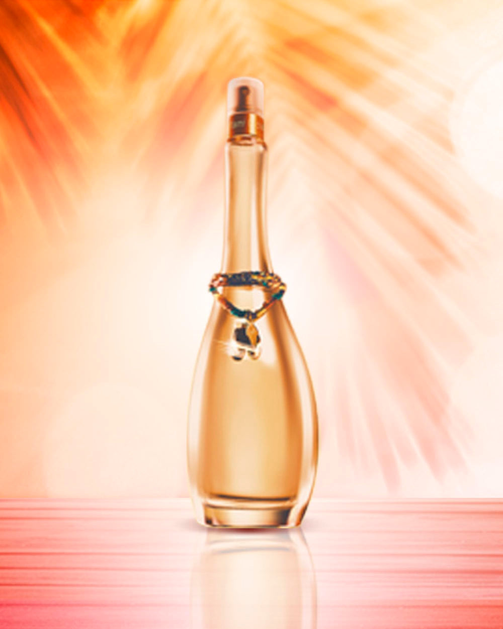 Jennifer Lopez Miami Glow store display captures fragrance appeal and shopper-ready allure.