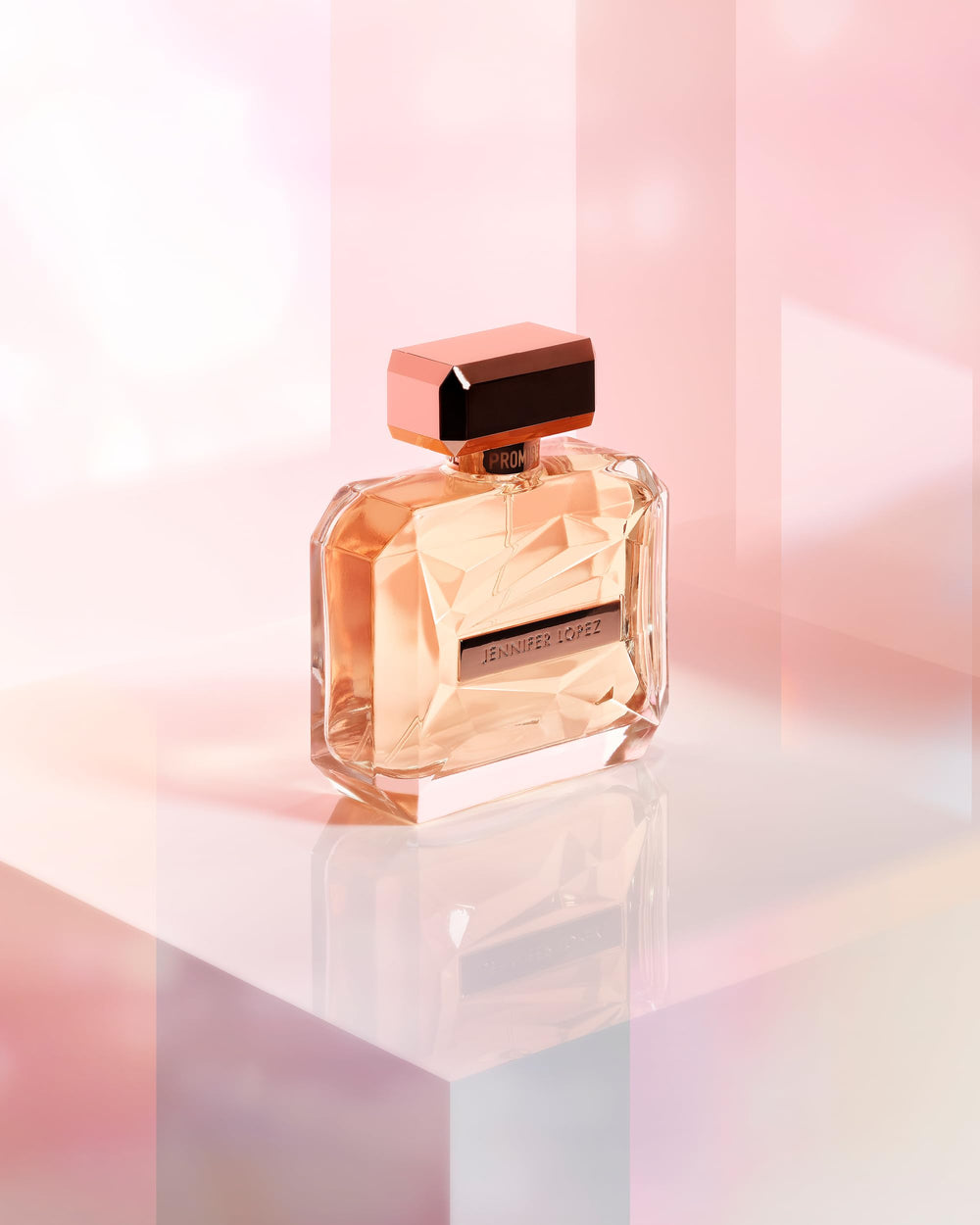 Jennifer Lopez Promise display box: premium shelf-appeal in any vanity