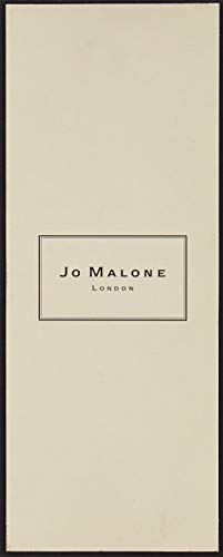 Close-up of Jo Malone Nectarine Blossom & Honey cap and bottle for premium packaging.