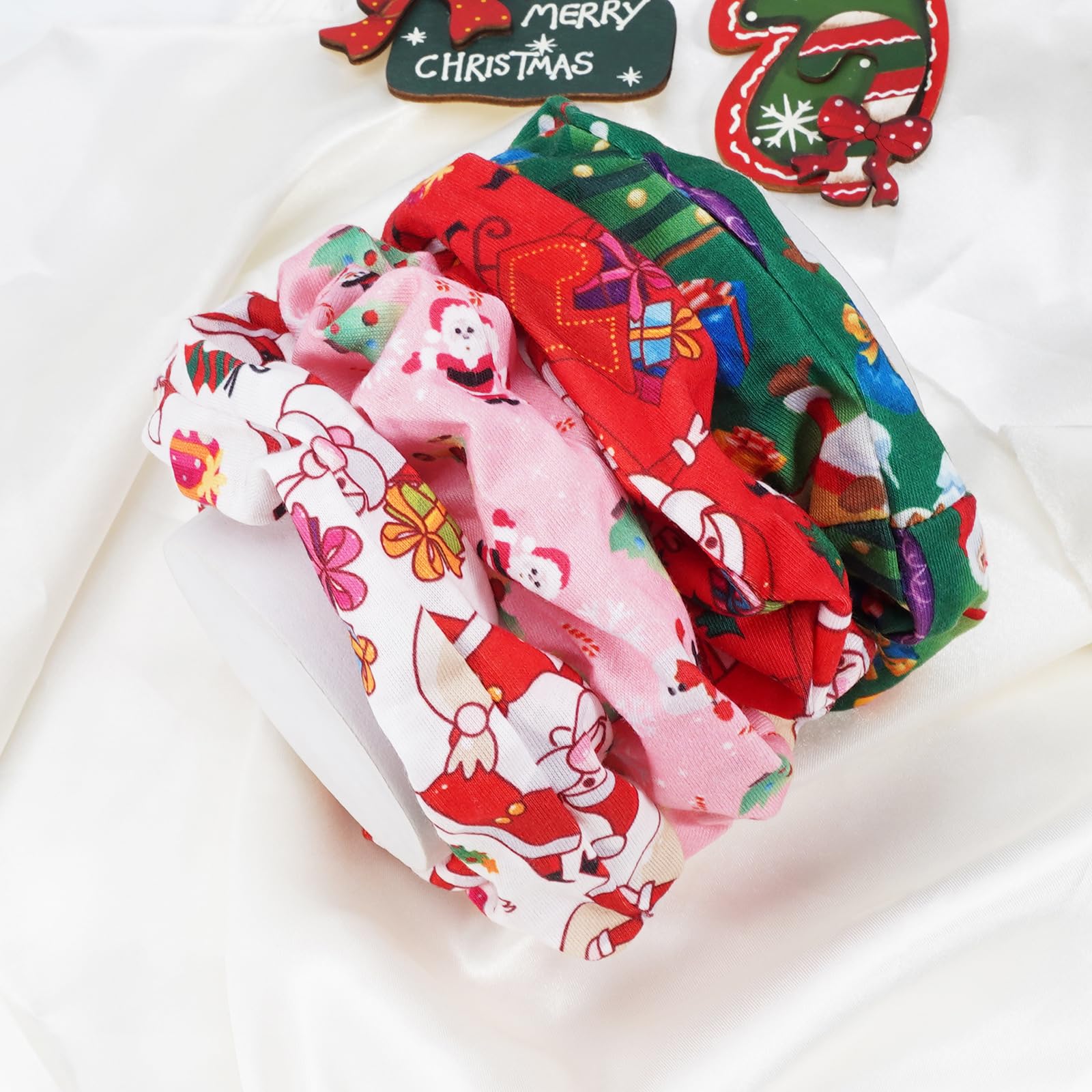 Jocbean green patterns scrunchie ideal for stylish buns and seasonal outfits