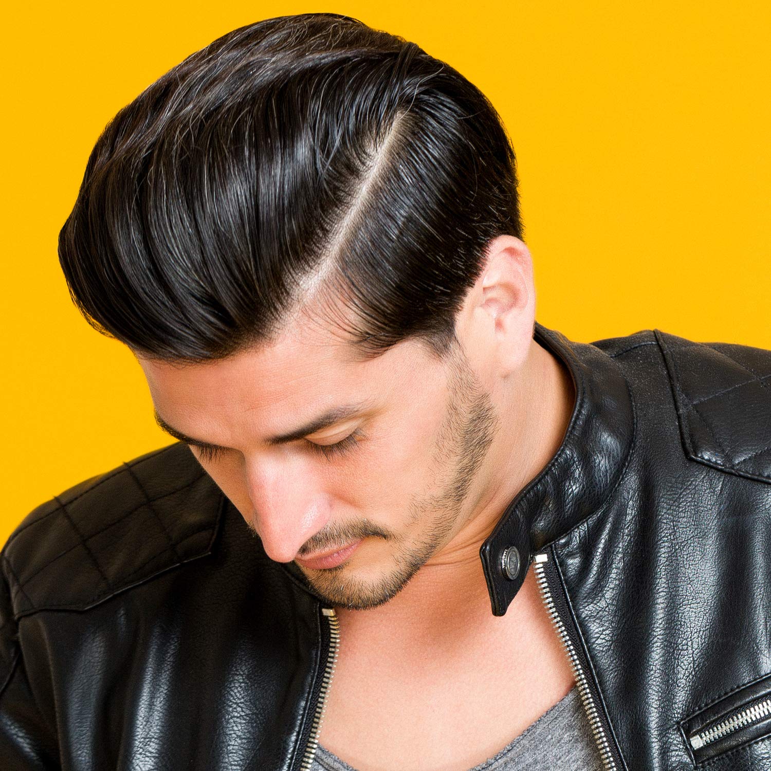 JOHNNY B. Fuddy hair-texture closeup reveals matte finish with strong control