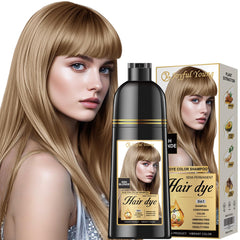 Joyful Young ash-blonde shampoo pour shows even color distribution and gentle cleansing.