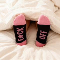 Joyvella soft-eye-mask blocks light for restful, refreshing naps