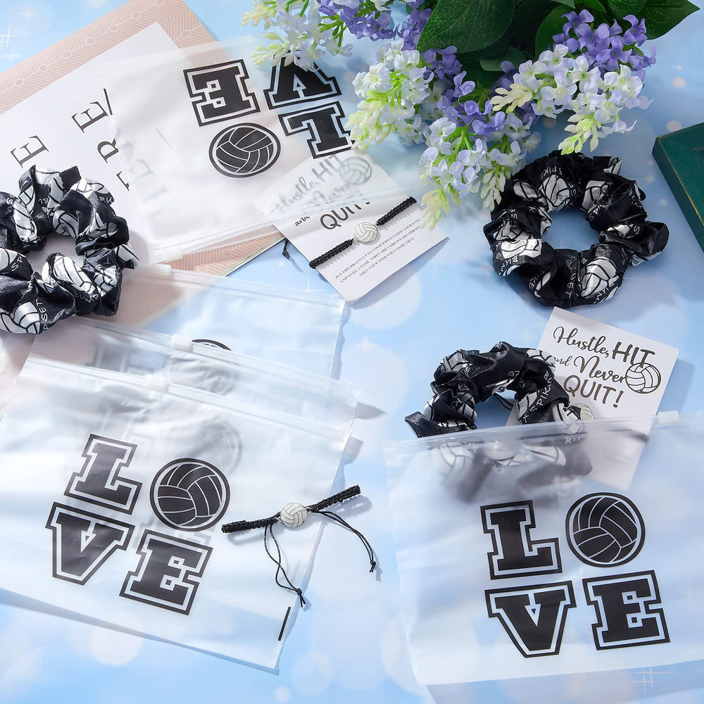 Juexica black-and-white gear complements sports-themed celebrations and group photo ops.