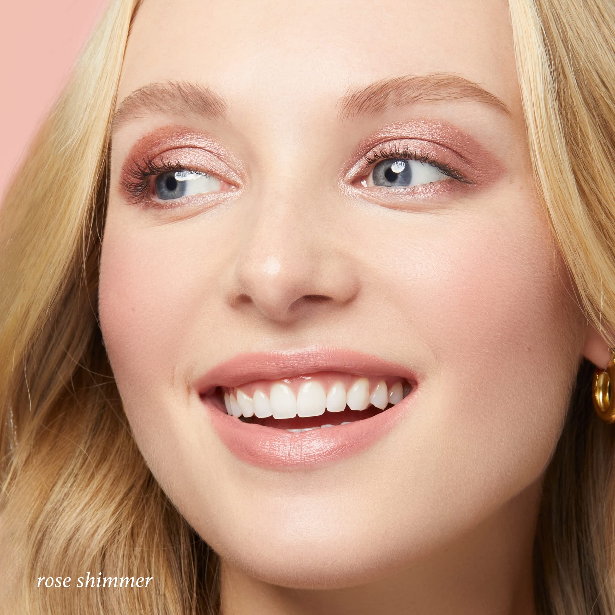 Julep Eyeshadow 101 with vitamin C and E highlights nourishing formula.