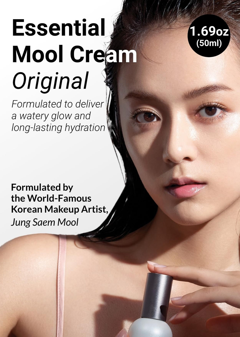 Swatch of Essential Mool Cream demonstrates lightweight hydration and glide
