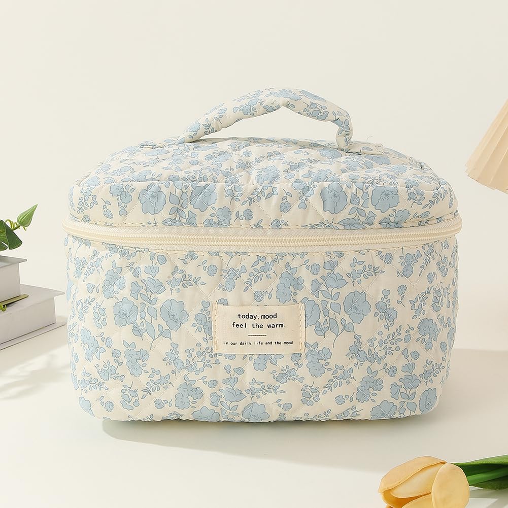 Juoxeepy cosmetic bag with floral print in white cherry for organized cosmetics