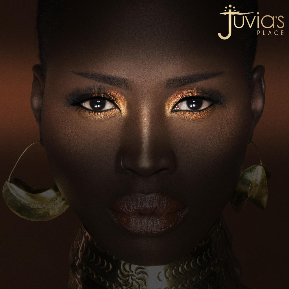Juvia's Place Warrior palette closeup foil captures reflective shimmer and pigment depth