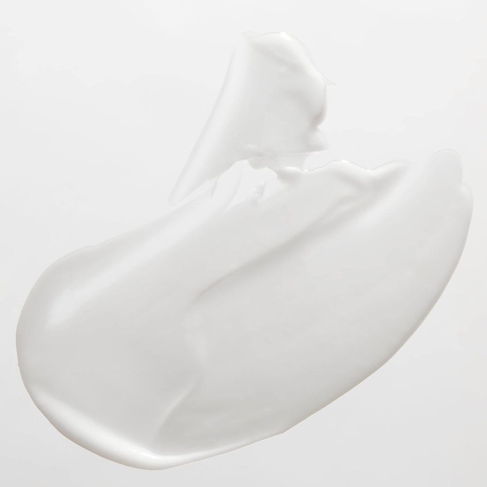 Wide-tooth comb distributes Embody for silky softness