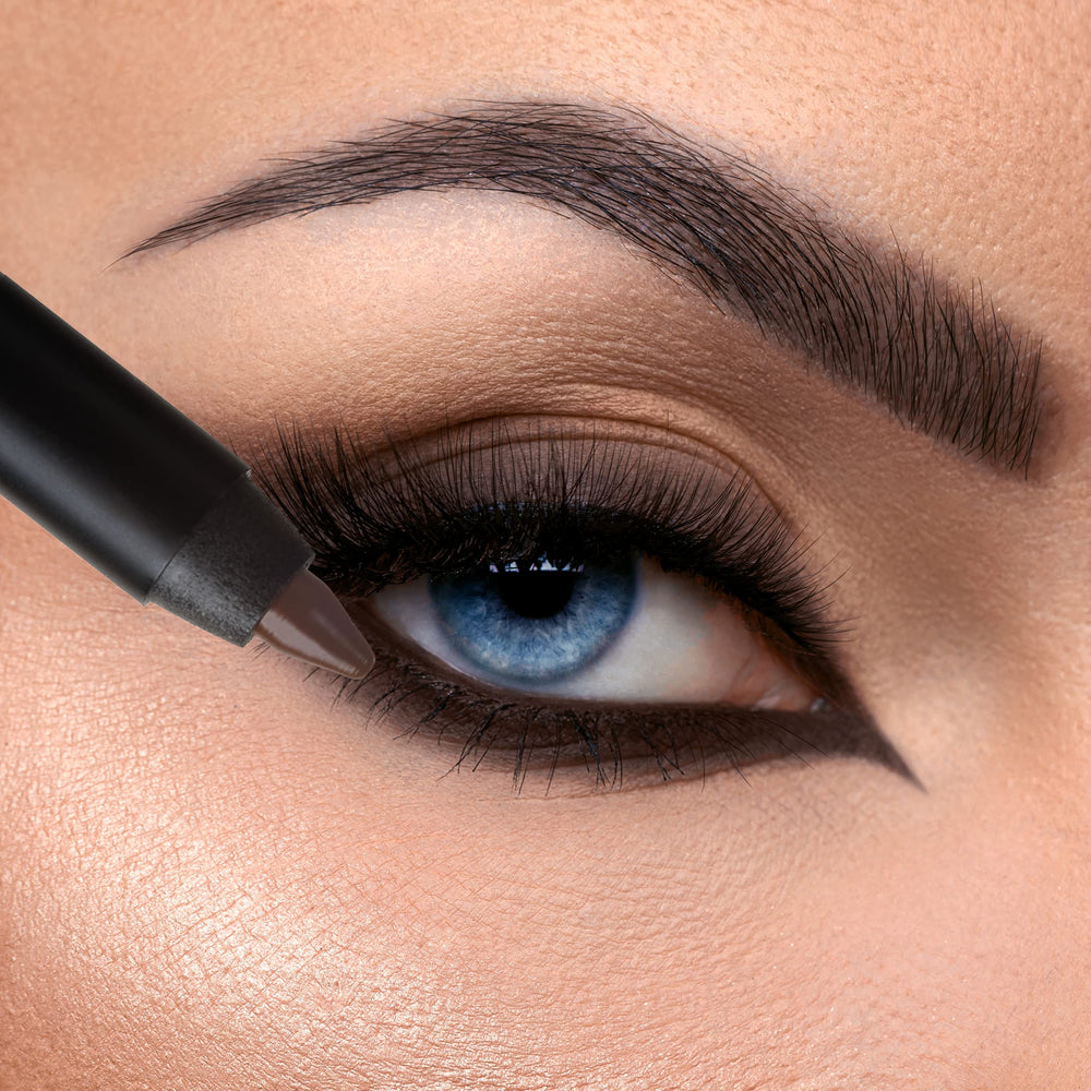 K7L Dark Brown Eyeliner packaging shows travel-friendly design.