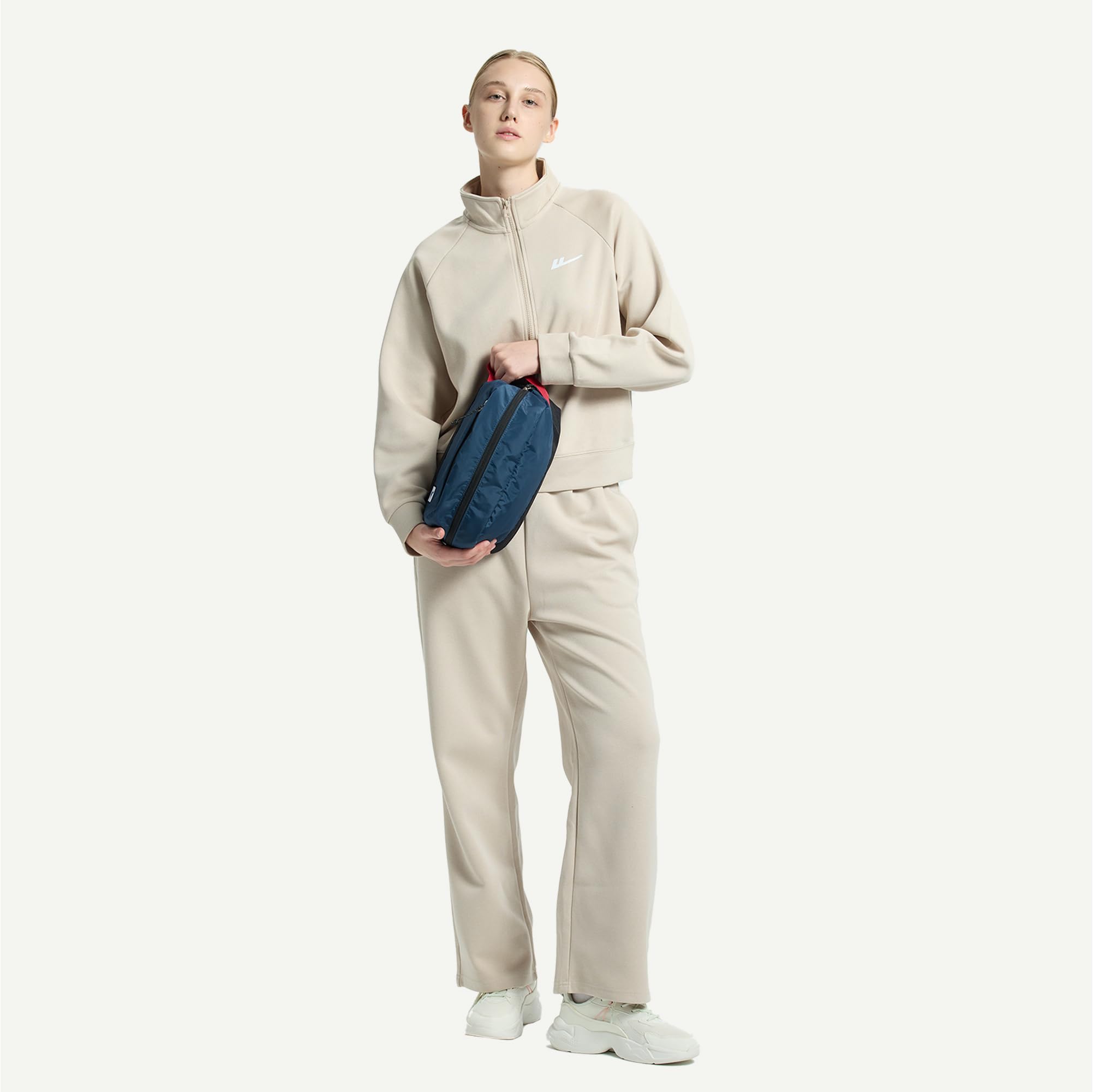 Kalgoteal blue abyss bag in travel setup for easy access
