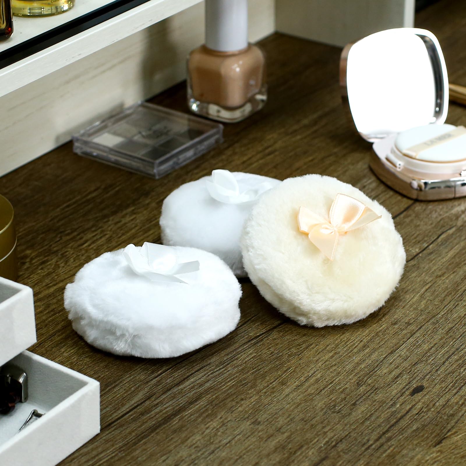 KALIONE powder puff plush material highlights skin-friendly softness