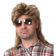 Kaneles Mullet Wig light brown front view boosts retro 80s cosplay vibe