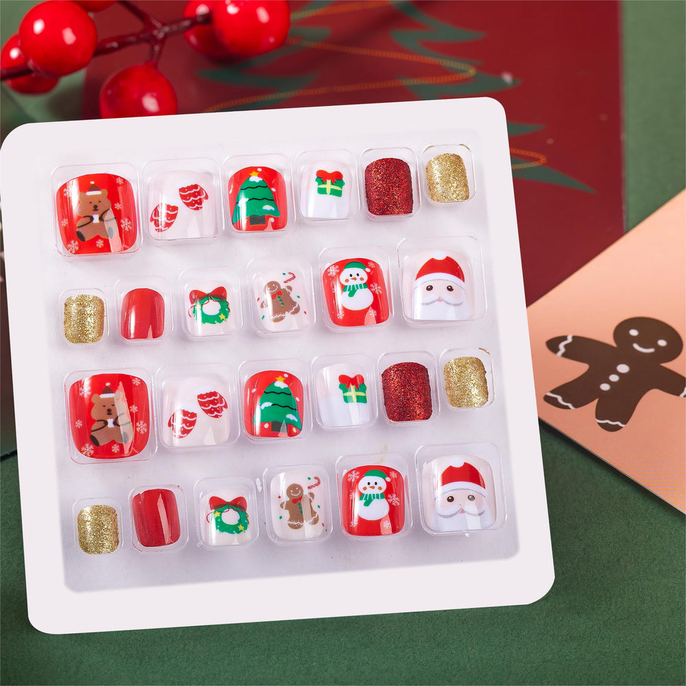 Kawyehu Kids Christmas pattern detail highlights festive snow and gold accents for cheerful nails.
