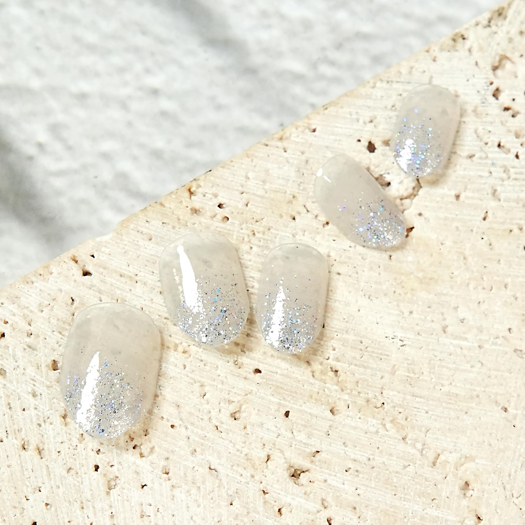 Kawyehu almond nails for daily wear and events.