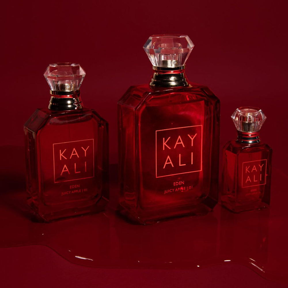 Kayali Eden Juicy Apple gift-set visual communicates premium experience and scent ritual.