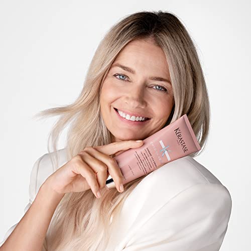 Kerastase Chroma Absolu conditioner after-use shine and frizz control on hair