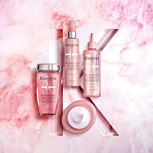 KÉRASTASE Chroma Absolute Gloss application shows even distribution for mid-lengths and ends