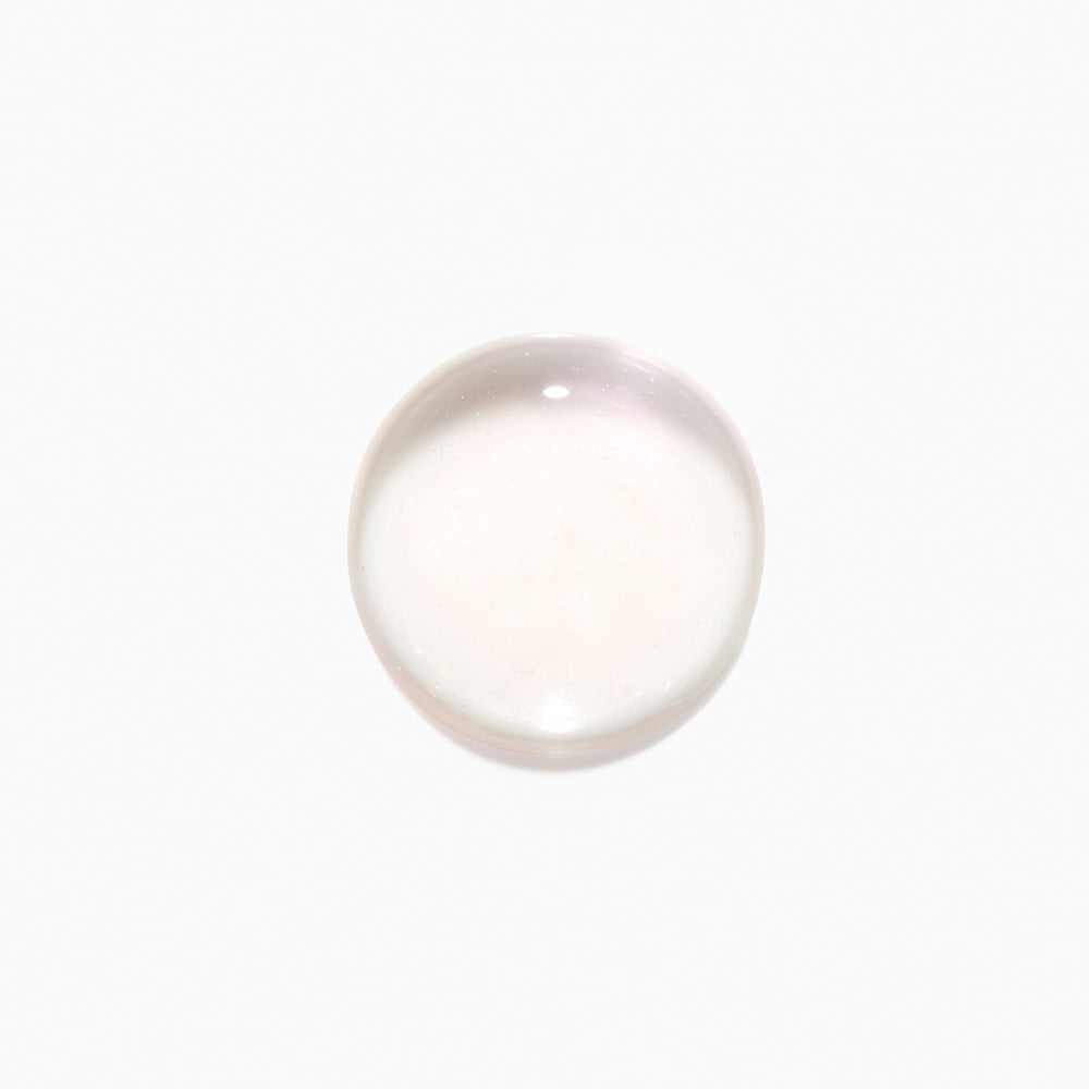 KÉRASTASE Initialiste lightweight hydration image for non-greasy texture and hair softness.