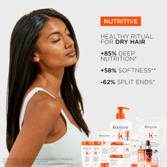 KÉRASTASE Masquintense mask hands applying showing detangling-ready texture