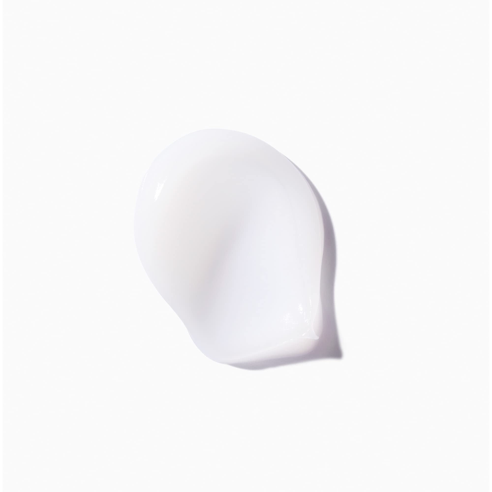 KÉRASTASE Resistance Masque Force Architecte packaging box conveys premium hair care.