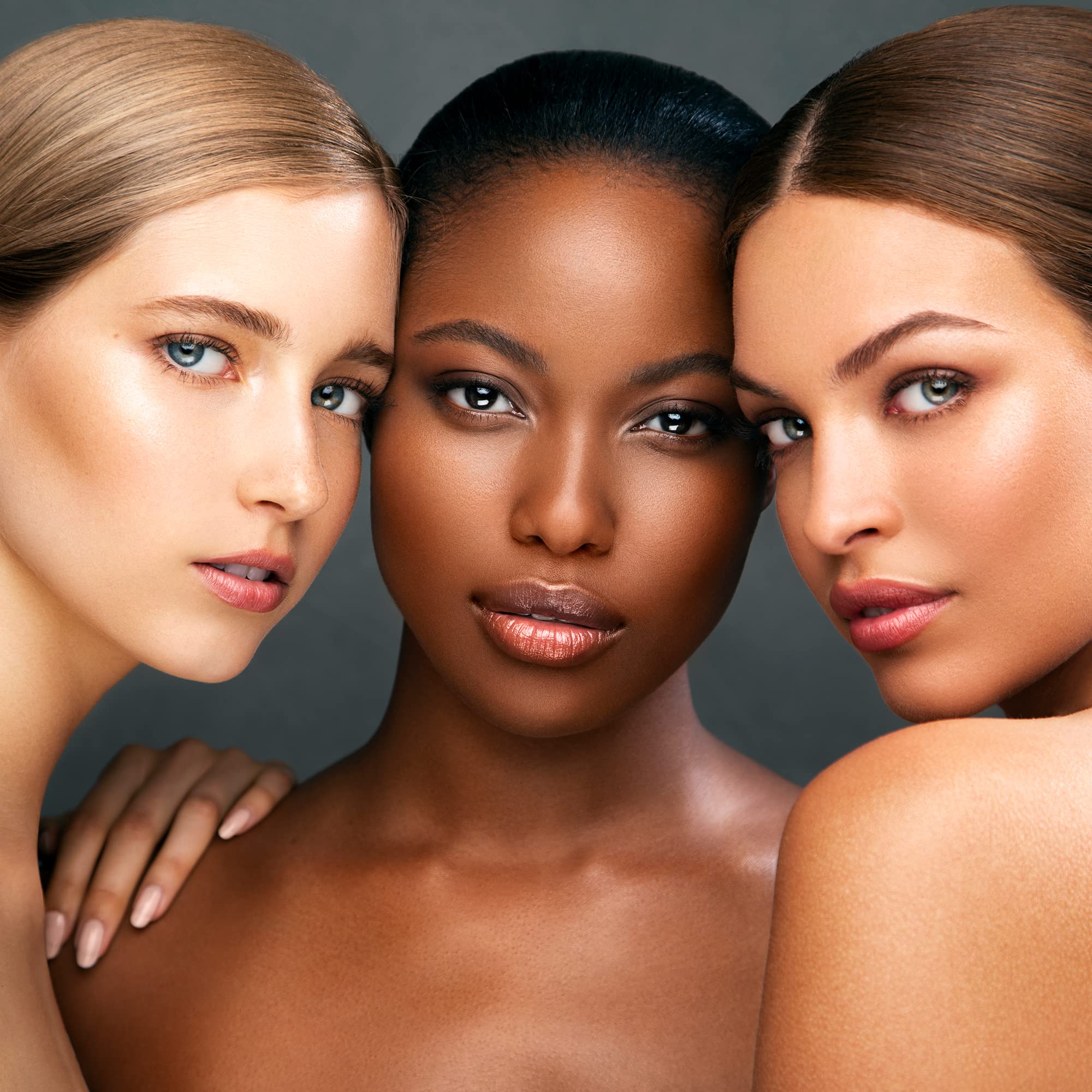 Kevyn Aucoin Brow Pencil Brunette hair-strokes detail for a natural, defined brow.