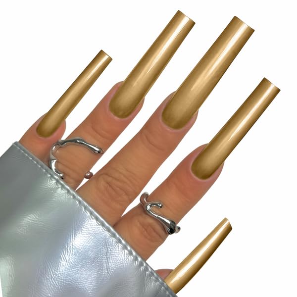 KIARA SKY nail-art detail stroke demonstrates precise control for intricate designs.