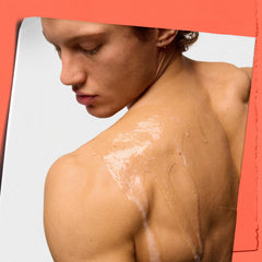 Kiehl's Grapefruit Liquid Body Cleanser hydration closeup highlights Aloe and moisture.