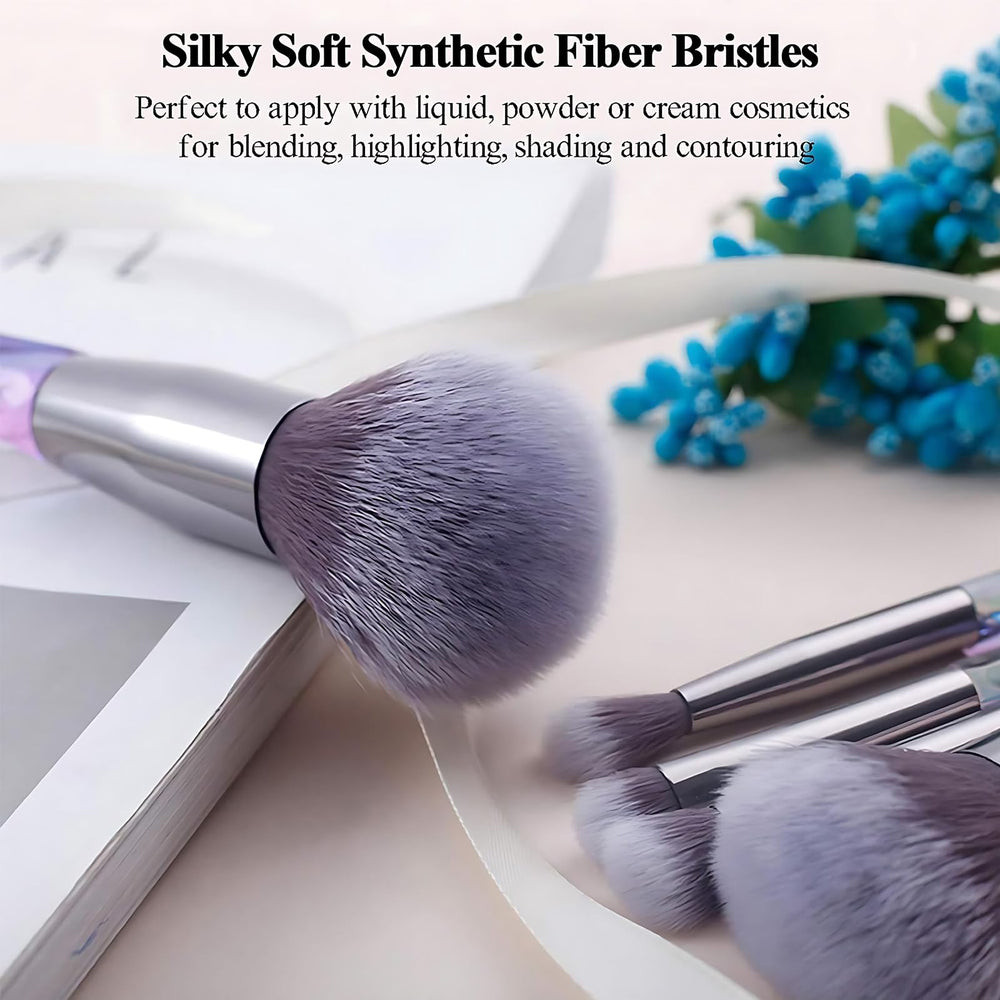 Kingtree diamond-handle captures light creating a glamorous makeup moment
