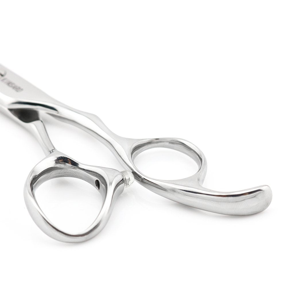 KINSARO craftsmanship highlight with forged blade body for long-lasting sharpness.