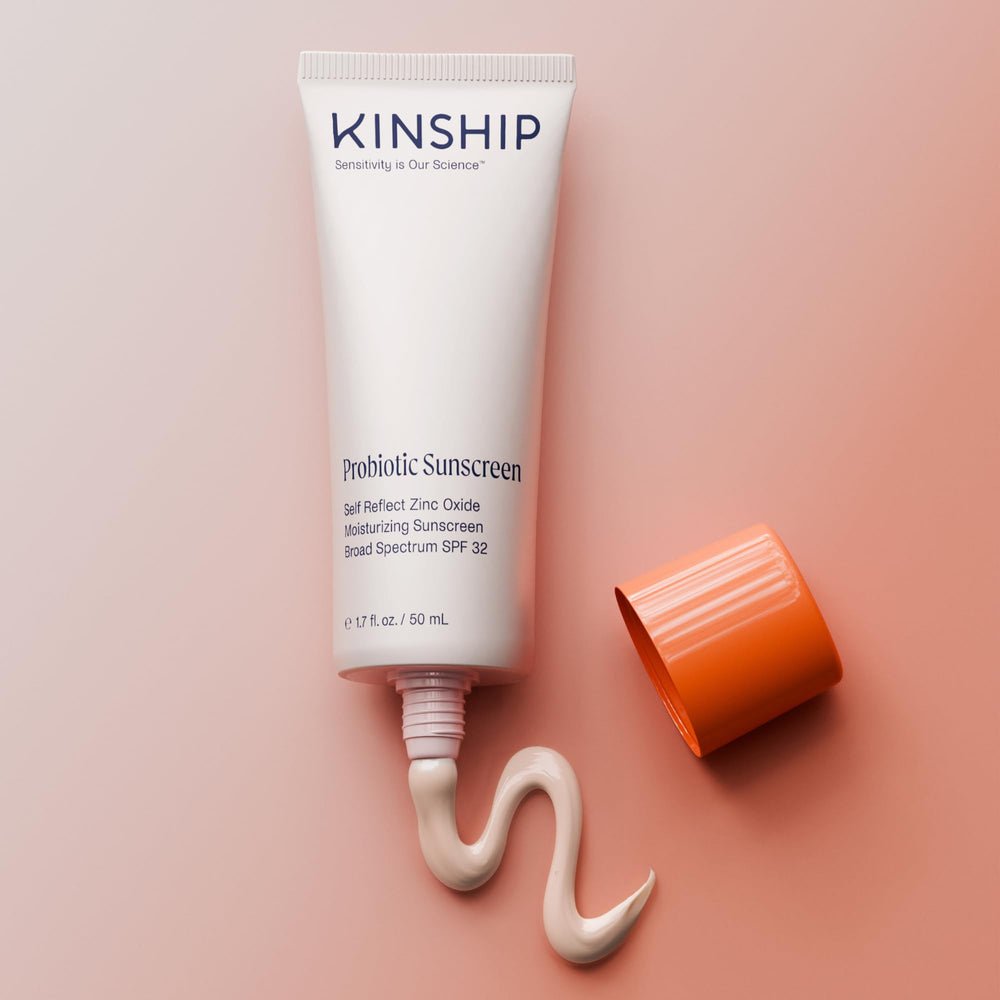 Kinship Self Reflect appears with award-worthy clean SPF recognition.