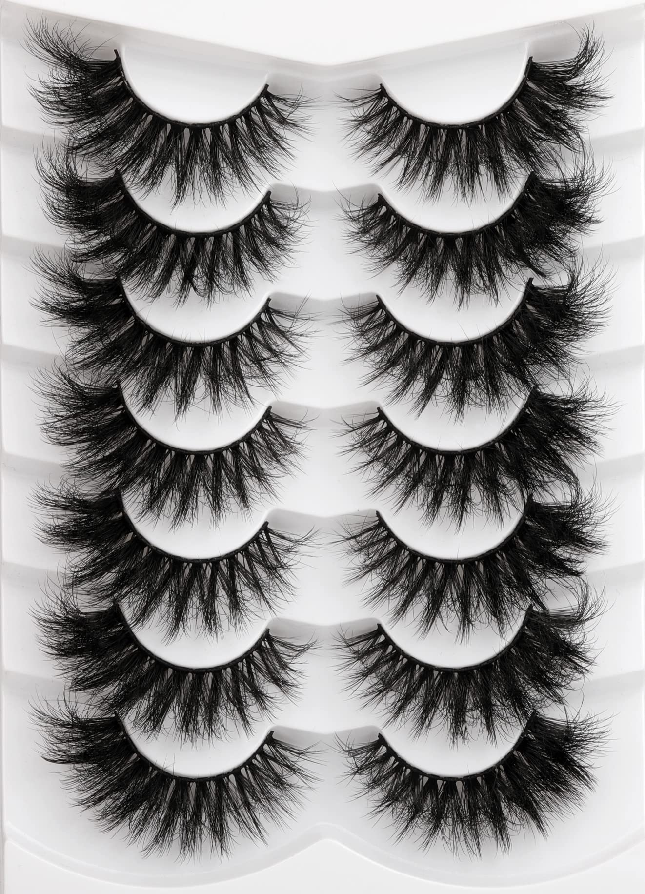 Kiromiro mink lashes 20mm-8D dramatic cat-eye for bold evenings.