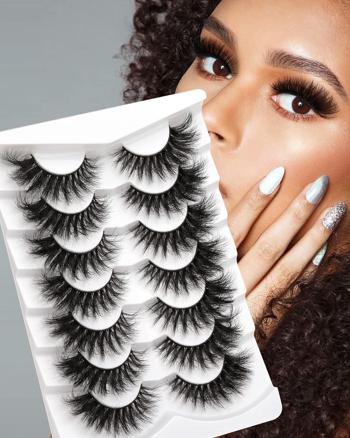 Kiromiro packaged lashes 7 pairs ready for stylish occasions.