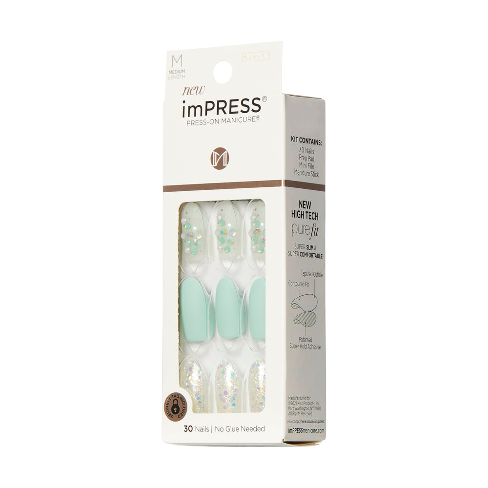 KISS imPRESS Evergreen no glue application demonstrates clean use
