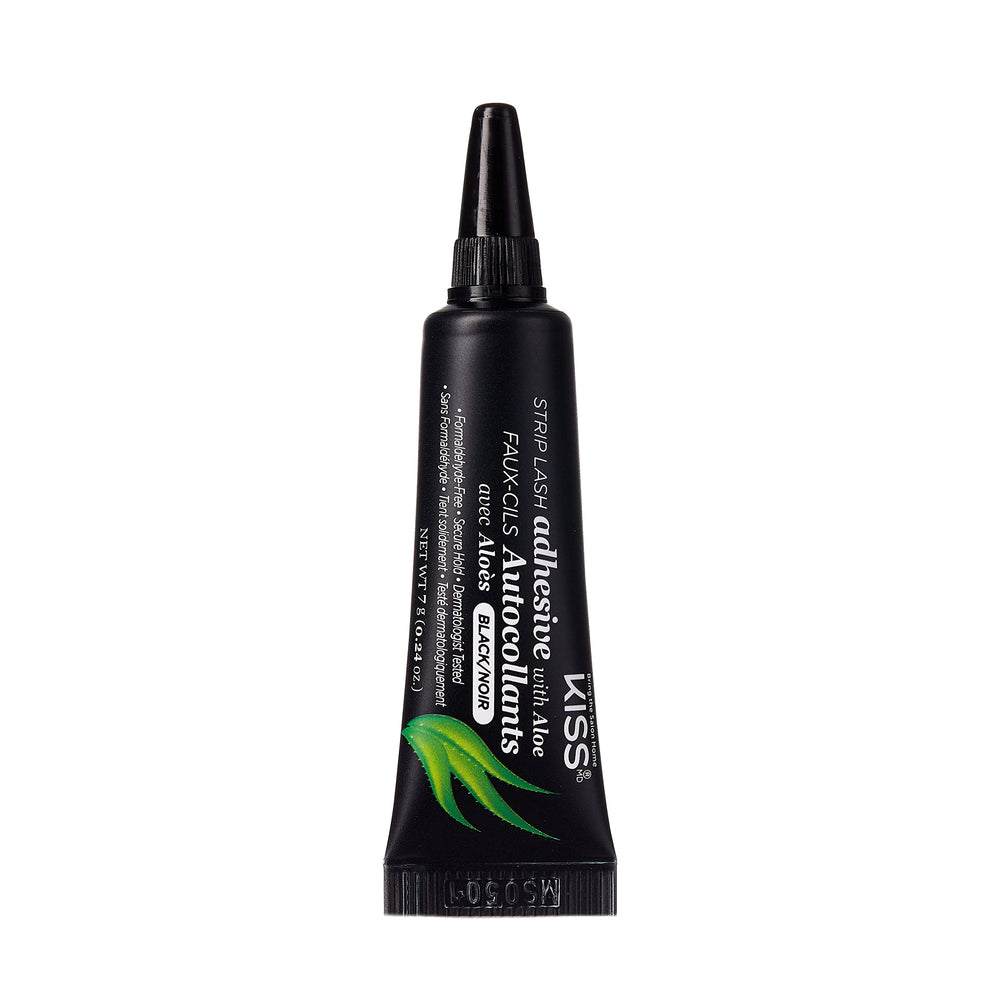 Kiss Strip Lash Adhesive Black applicator brush defines a precise lash line.