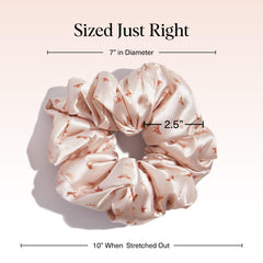 Kitsch Desert Crown satin scrunchie in creamy crown offers smooth comfort.