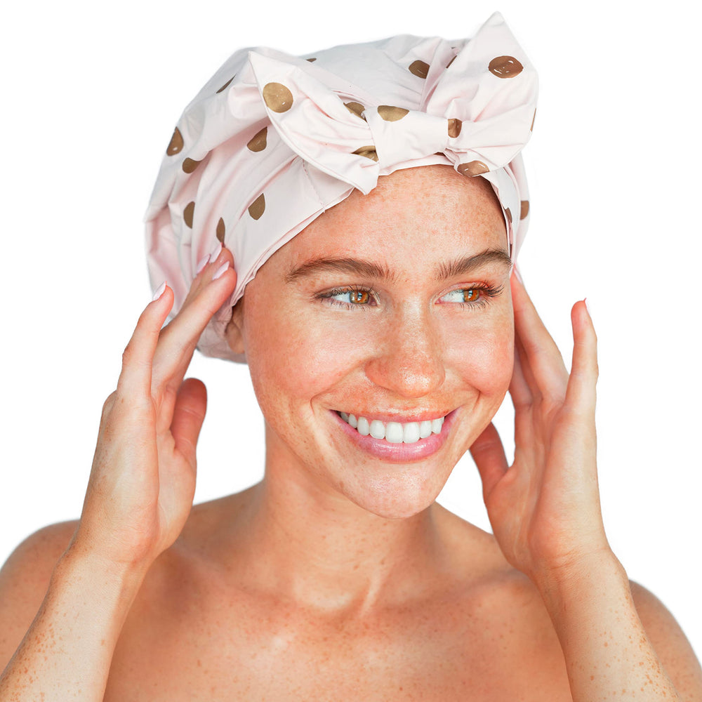 Kitsch luxury shower cap gift-ready packaging suitable for holidays.