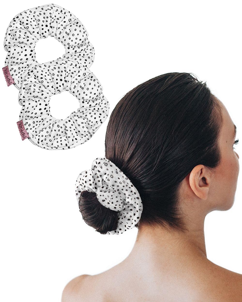 Kitsch travel-friendly hair towel scrunchie dries quickly on the go.
