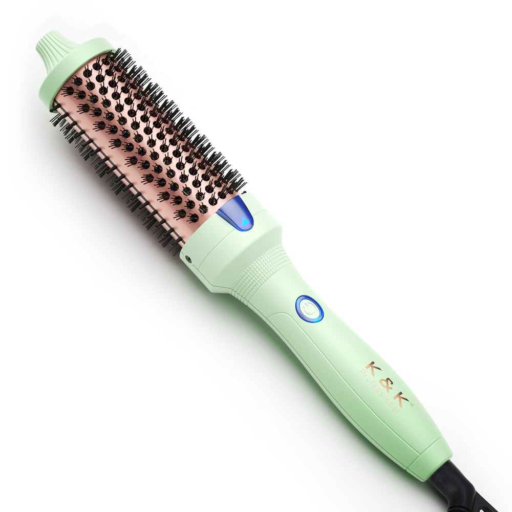 KK Thermal Brush ceramic barrel captures even heat for smooth, voluminous waves.