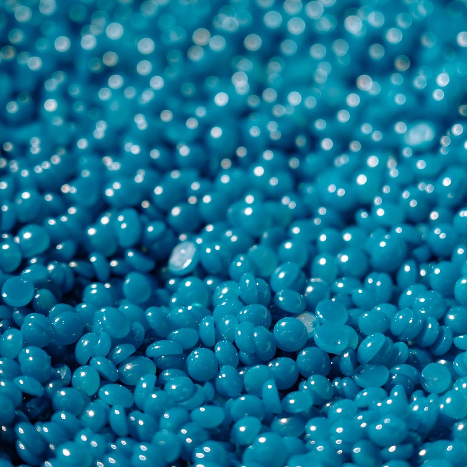 KoluaWax hard wax beads face-brazilian-underarms-application enables smooth at-home waxing