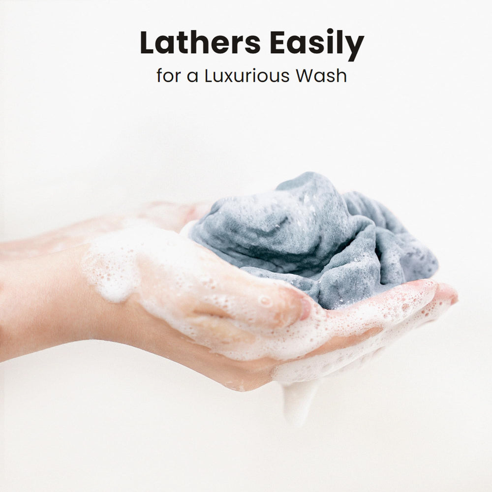 Konssy cloths feature loops for easy drying and quick storage.