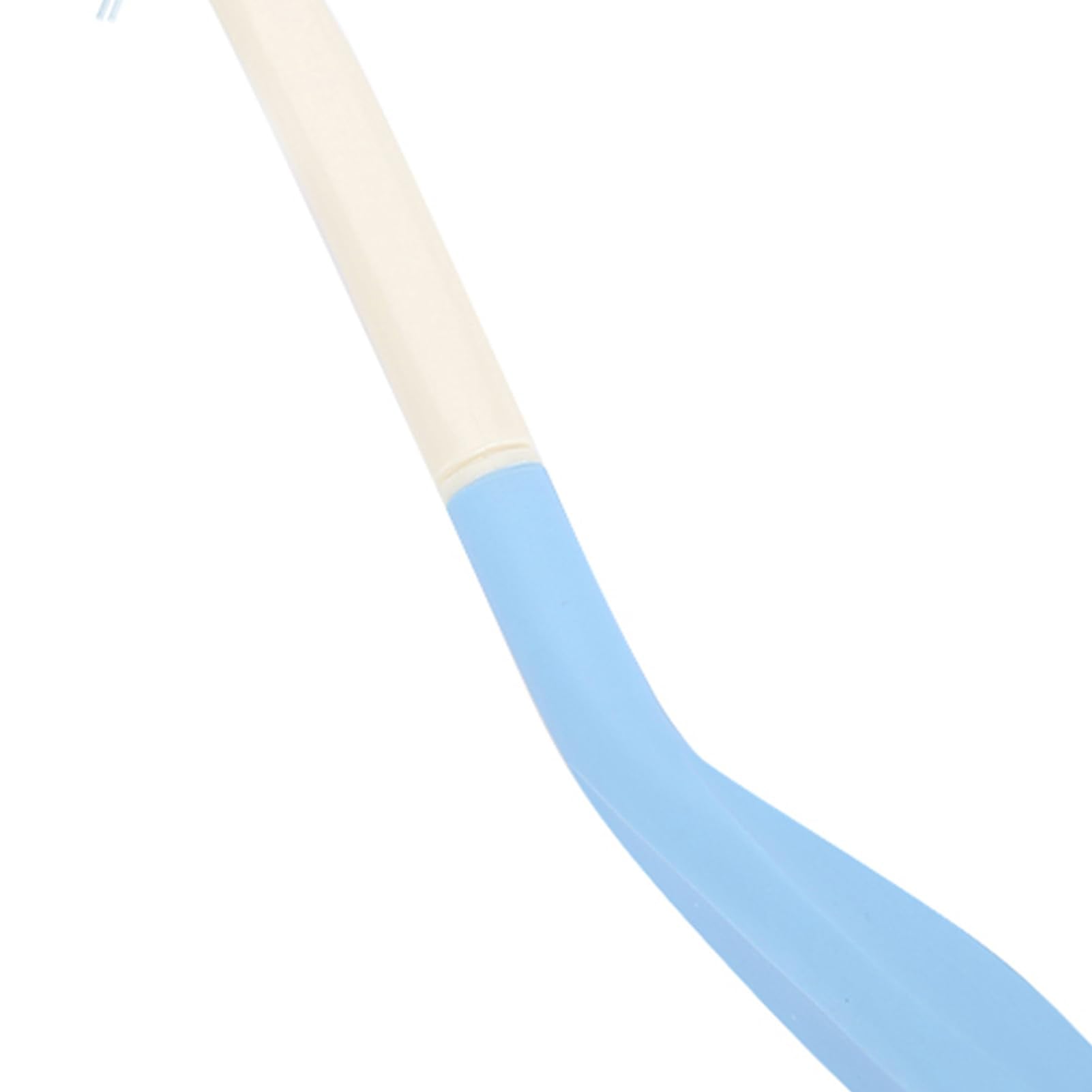 KooingTech long-handled comb alternative showcases accessible daily grooming.