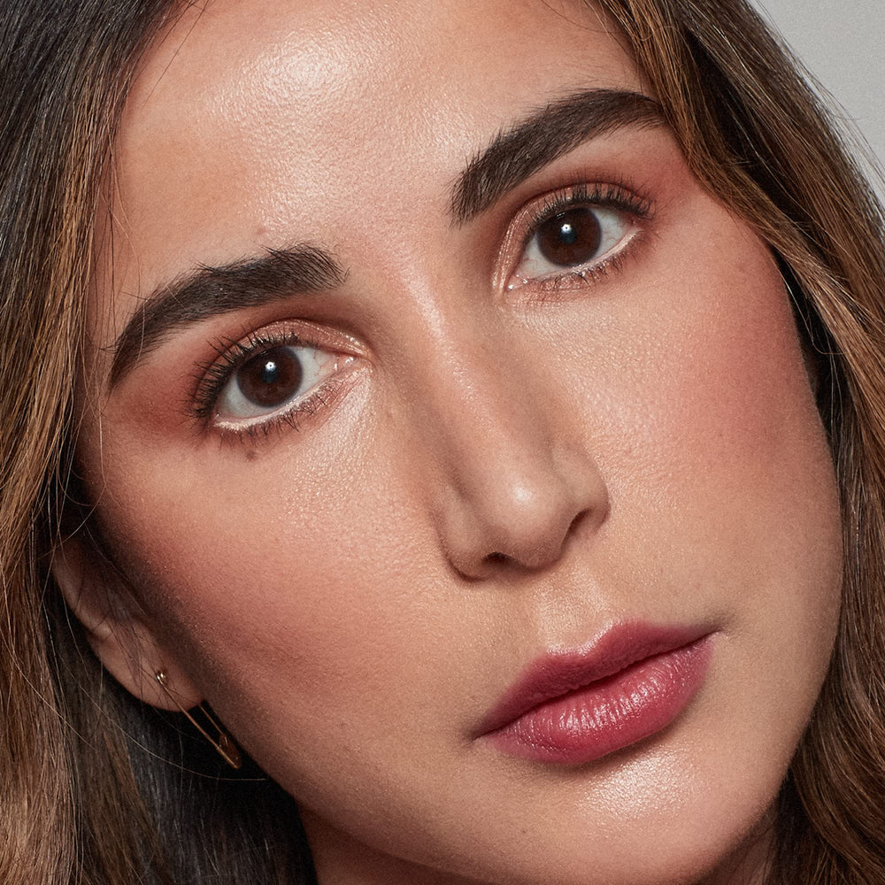 Kosas Brow Pop: cruelty-free y vegano, sin fragancia.