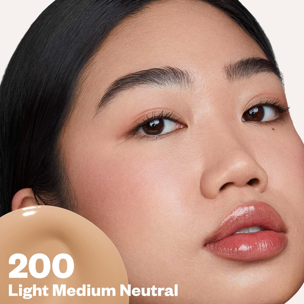 Kosas Revealer foundation front label highlighting clean formula and performance.