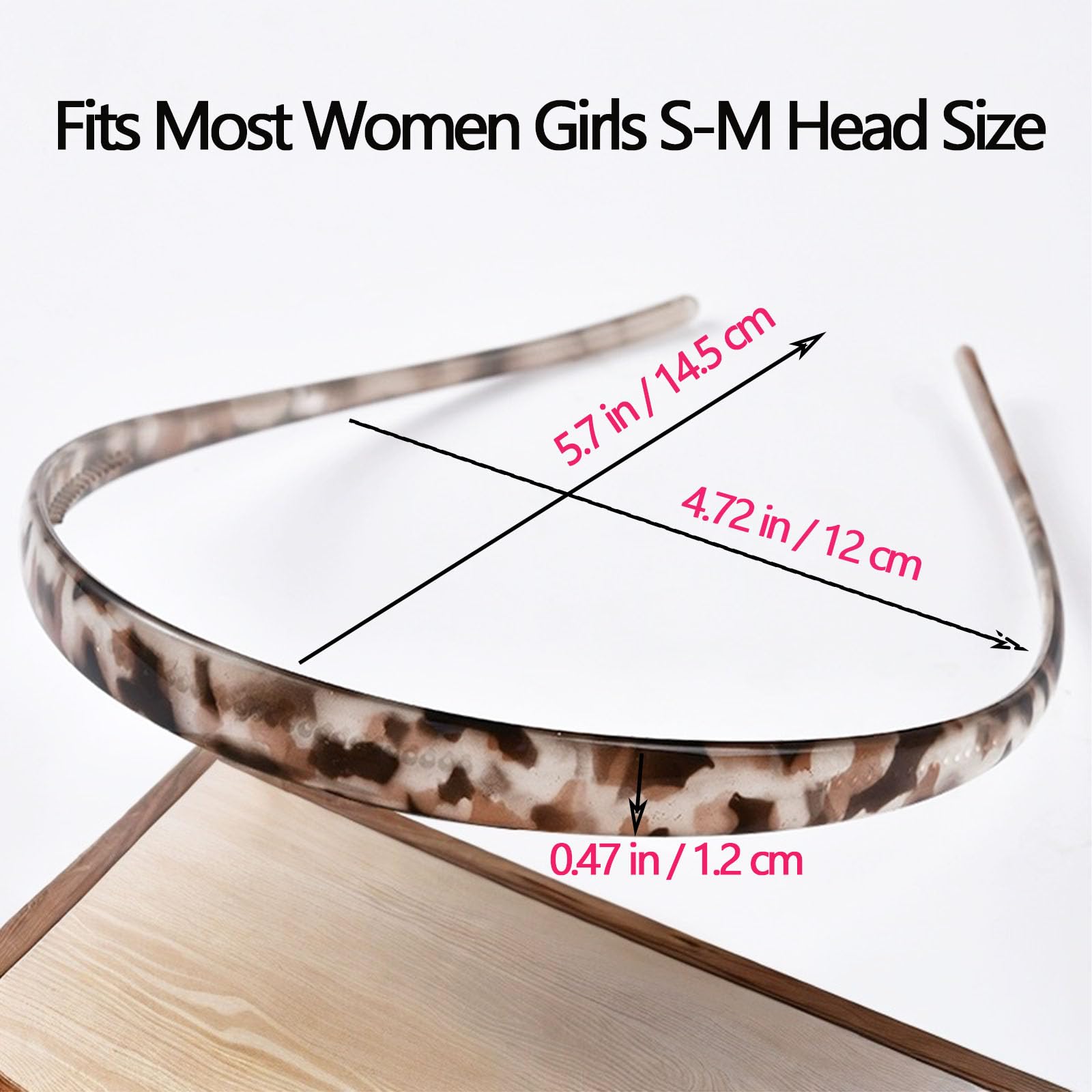 KOVOLITU headband with tooth-shaped edge helps hair stay put.