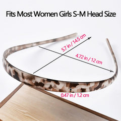 KOVOLITU headband with tooth-shaped edge helps hair stay put.