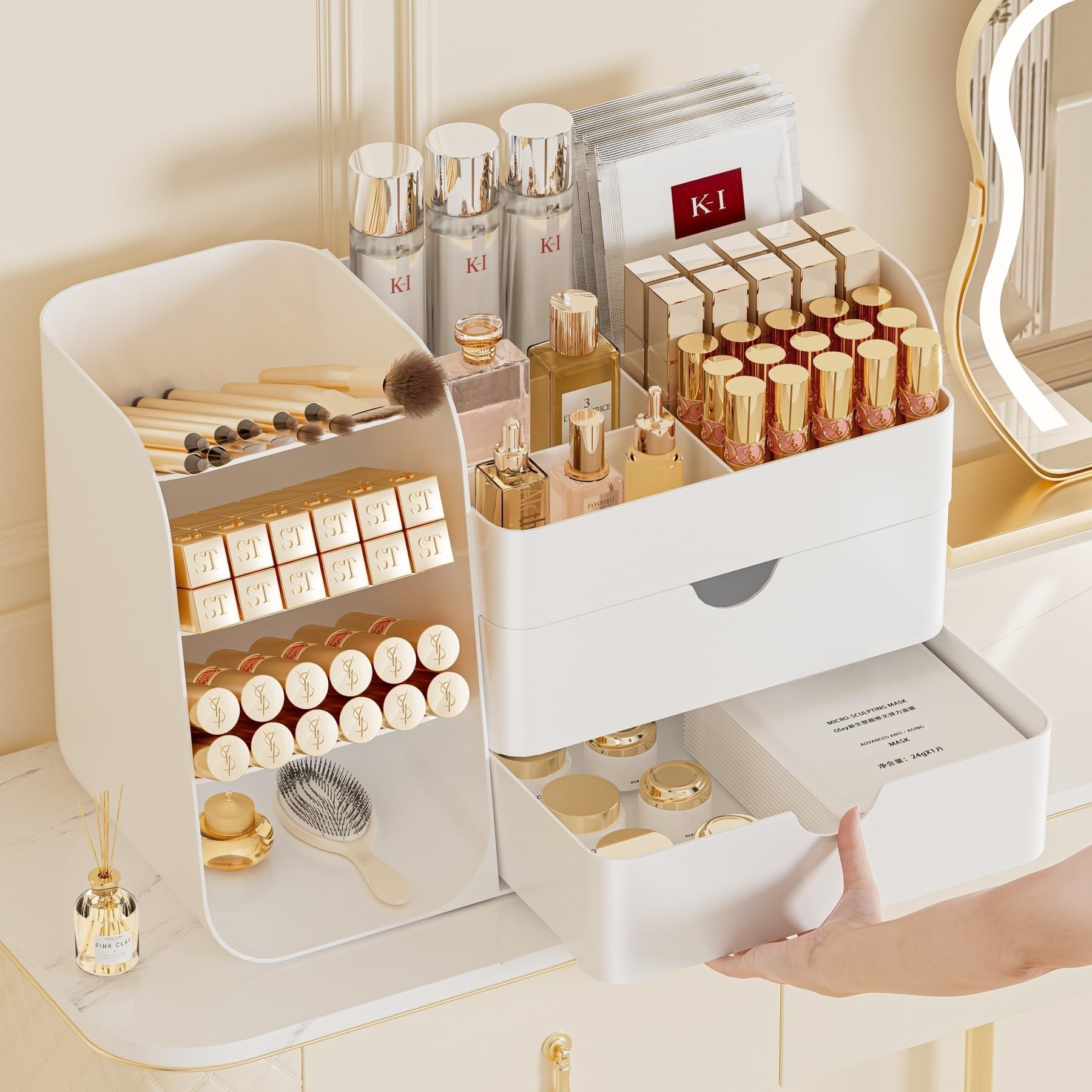 KQJS makeup organizer drawer compartments closeup reveals organized lipstick and brush spaces.
