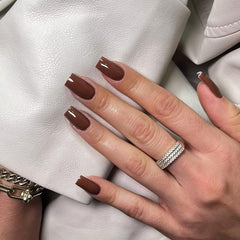 KQueenest gel-made nails close-up with smooth glossy gel finish.